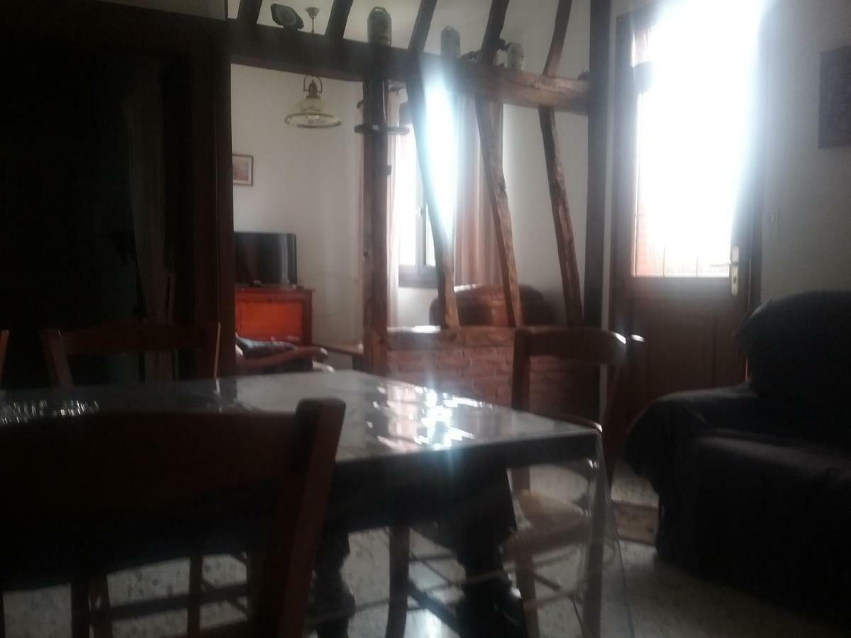 Gite A La Ferme Villeroy  Kültér fotó